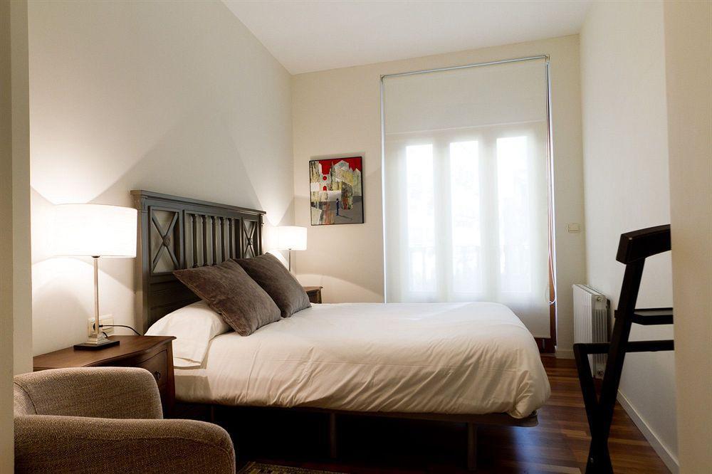Bet Apartments - Trinitarios Apartments Walencja Zewnętrze zdjęcie