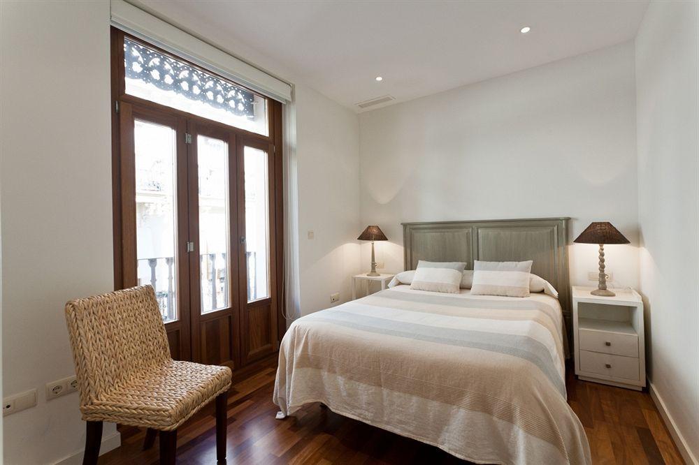 Bet Apartments - Trinitarios Apartments Walencja Zewnętrze zdjęcie